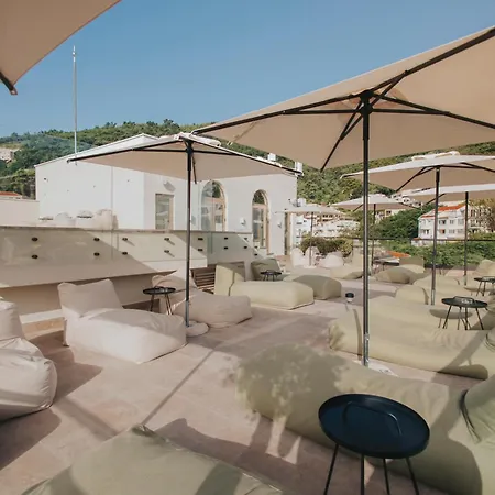 Hotell Infinity & Budva